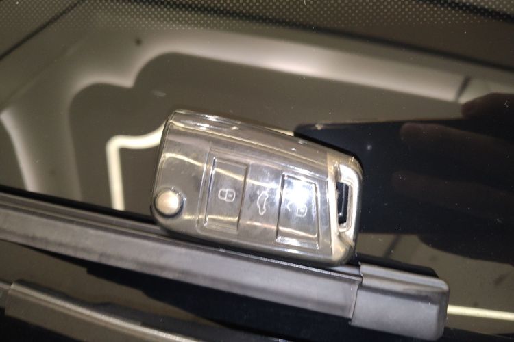 Volkswagen Tayron 2022 immagine di auto #11