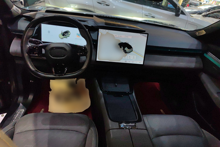 Lynk & Co 08 EM-P 2023 car image #11