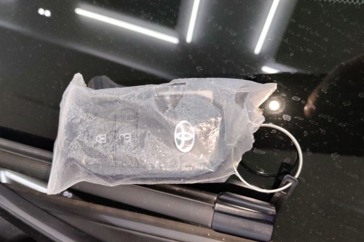 Toyota bZ5 2025 #11 Toyota bZ5 2025 car image #11