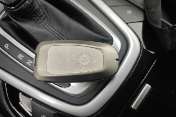 Ford Edge 2018 #11 Ford Edge 2018 صورة سيارة #11