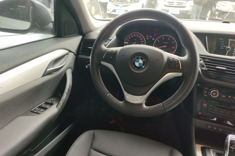 BMW X1 2014 immagine di auto #11