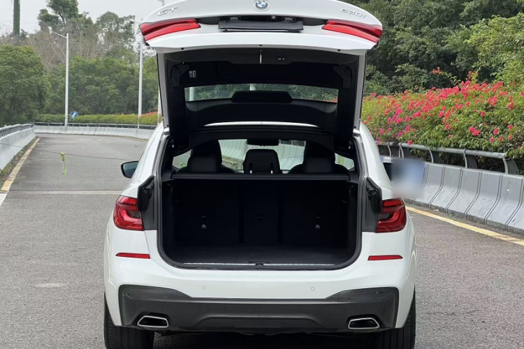 Mercedes-Benz C Class (Imported) 2021 car image #11