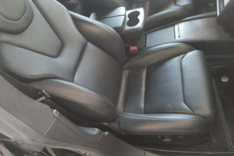 特斯拉 Model S 2019 汽车图片 #11