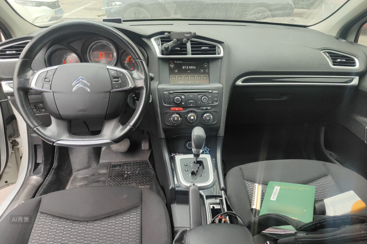 Citroen C4L 2015 car image #11