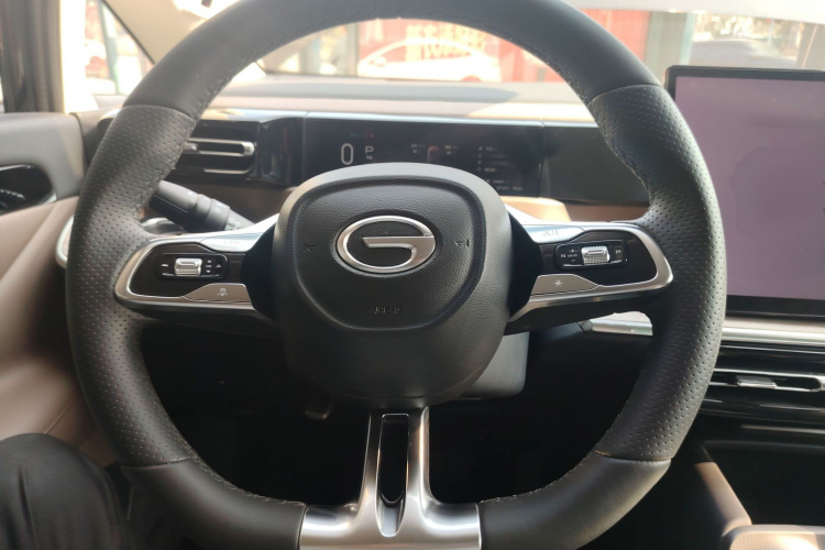 GAC Trumpchi E8 New Energy 2024 car image #11