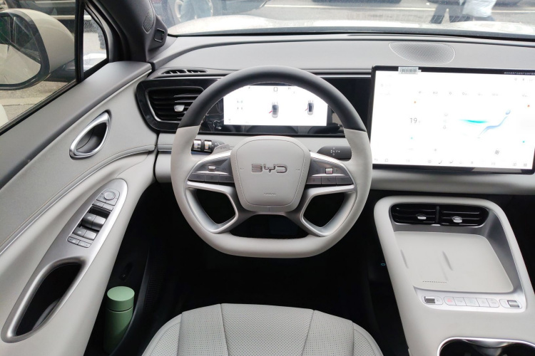 BYD Sea Lion 06 New Energy 2025 car image #11