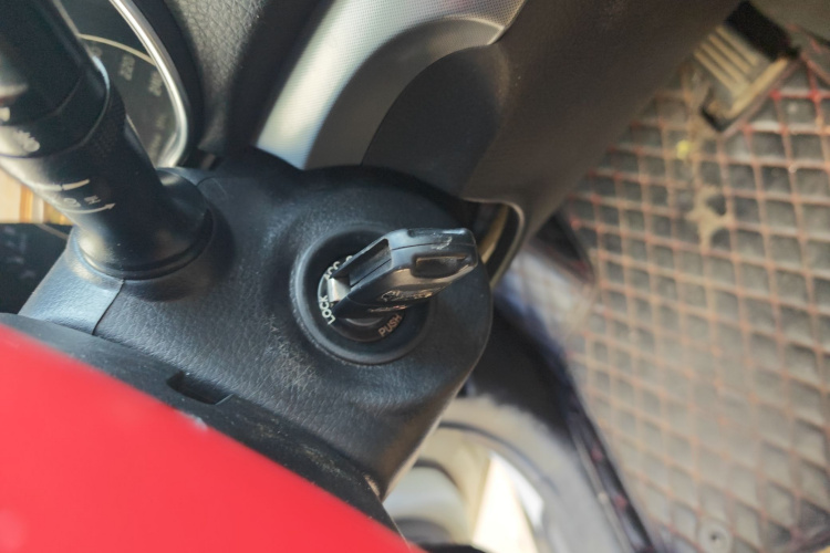 Kia Sorento 2013 изображение автомобиля #11