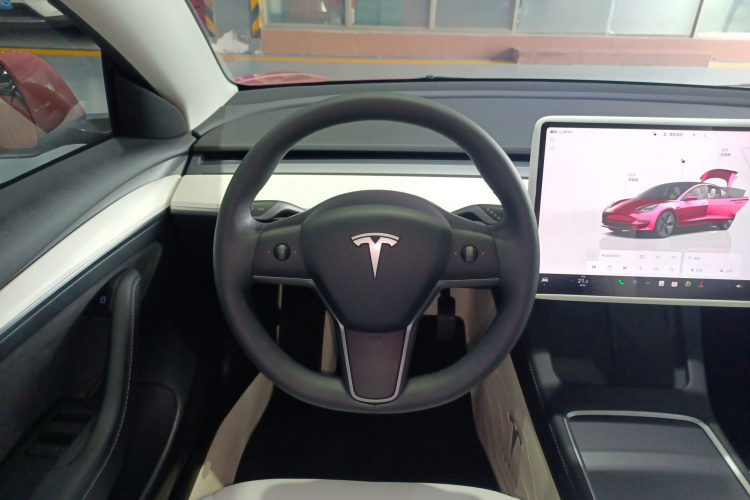 Tesla Model 3 2023 #11 Tesla Model 3 2023 car image #11