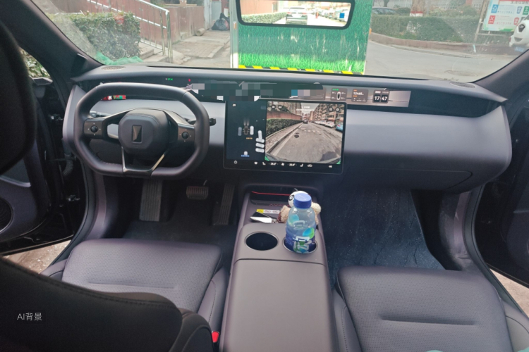 阿维塔 阿维塔06 2025 汽车图片 #11