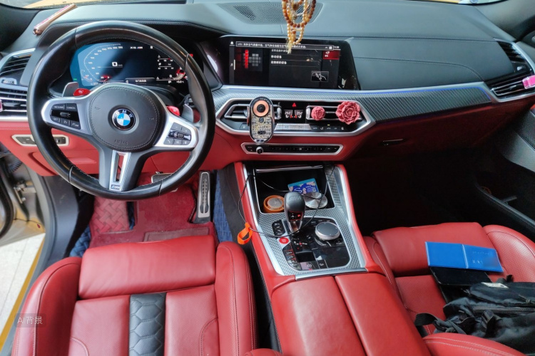 BMW X6 M 2021 car image #11