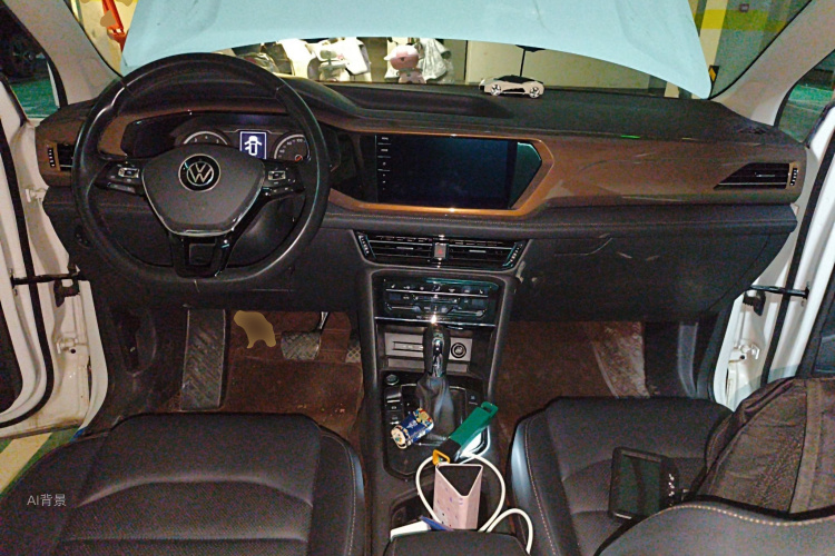 Volkswagen Tharu 2021 car image #11