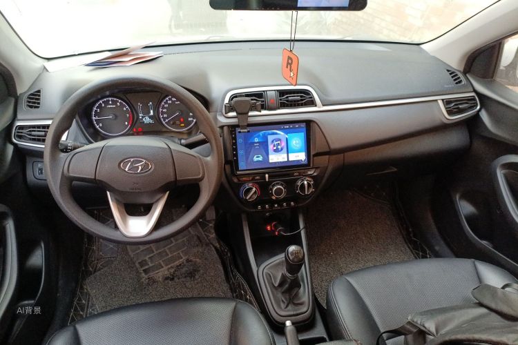 Hyundai Reina 2019 car image #11