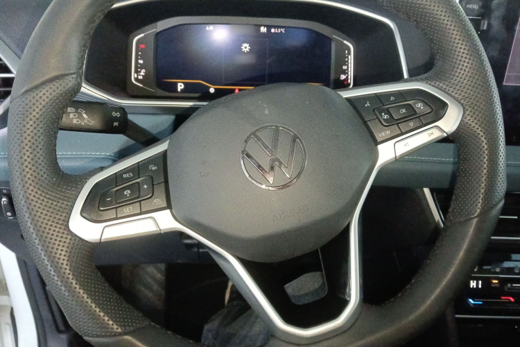 Volkswagen Tharu 2024 #11 Volkswagen Tharu 2024 car image #11
