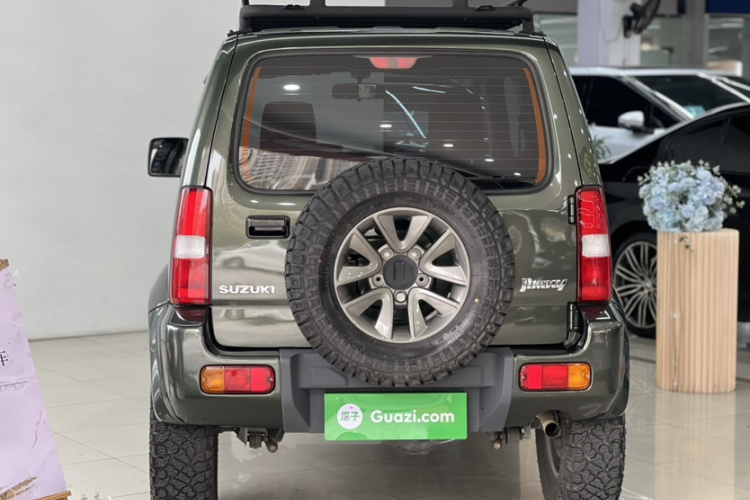 Suzuki Jimny (Imported) 2018 imagen de coche #11