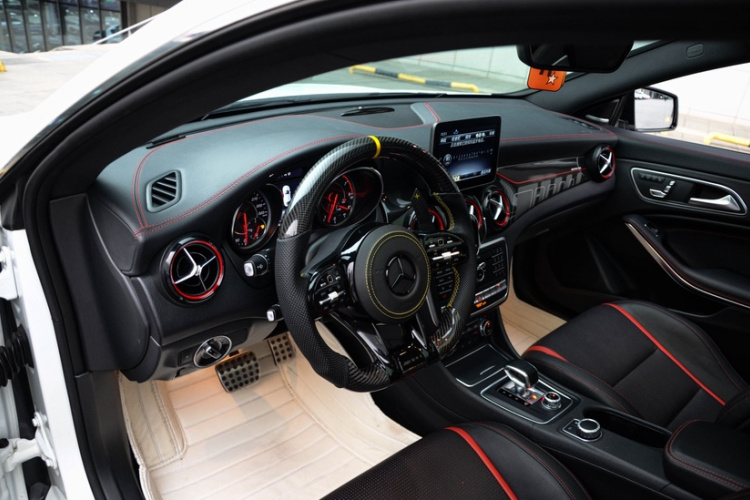 Mercedes-Benz CLA AMG 2019 car image #11