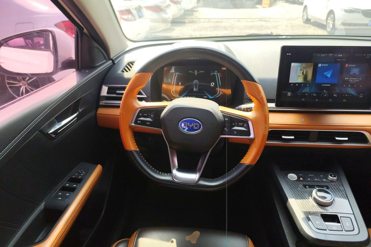 BYD e2 2021 #11 BYD e2 2021 صورة سيارة #11