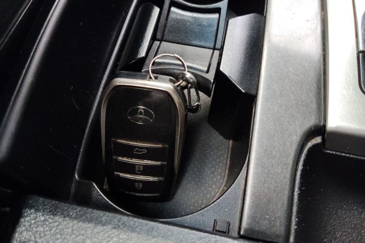 Toyota Prado (Imported) 2014 #11 Toyota Prado (Imported) 2014 image de voiture #11