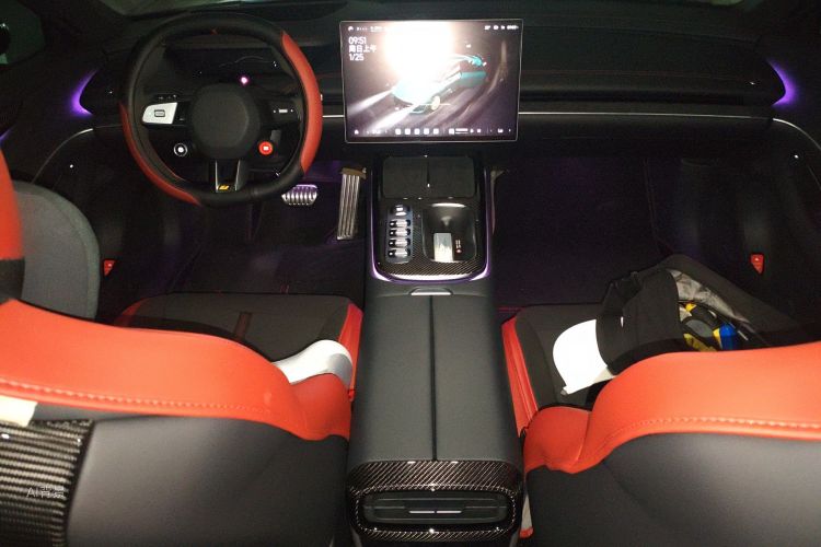 小米汽车 小米SU7 Ultra 2025 汽车图片 #11