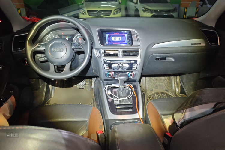 Audi Q5 2017 car image #11