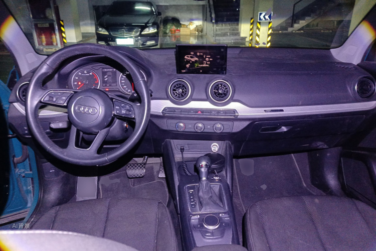 Q2L 2021 car image #11