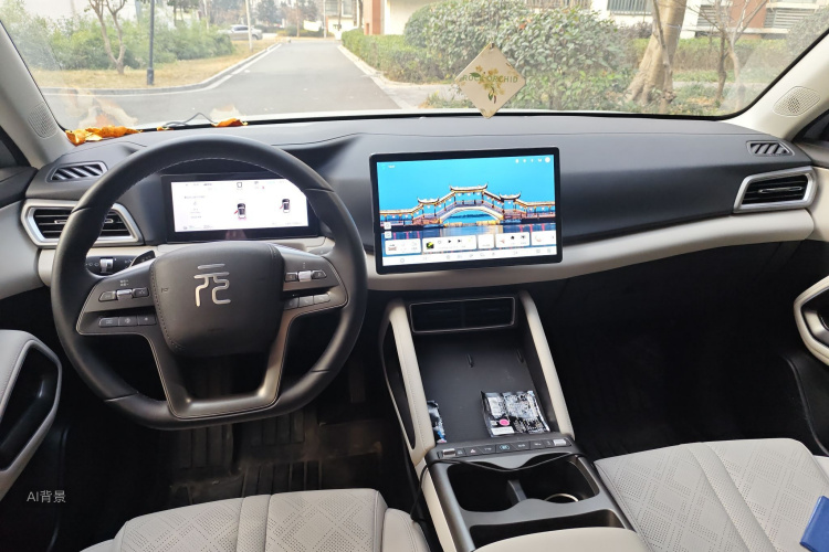 BYD YuanUP 2025 car image #11