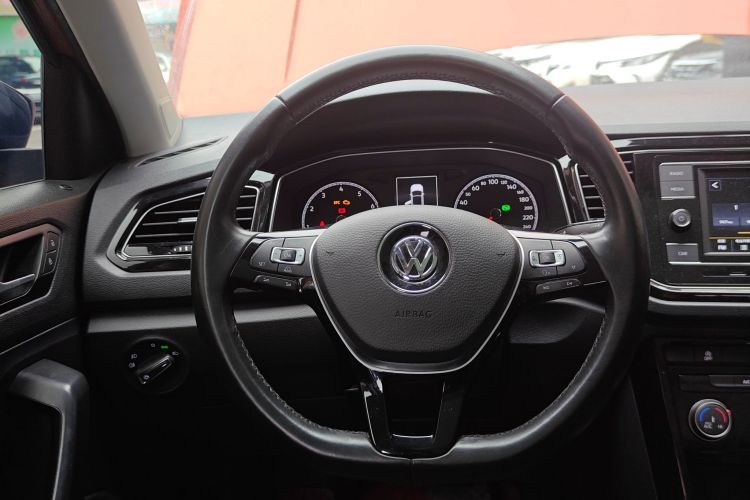 T-Roc 2018 #11 T-Roc 2018 car image #11