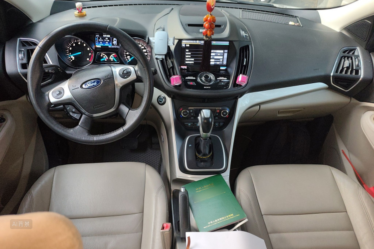 Ford Kuga 2013 #11 Ford Kuga 2013 car image #11