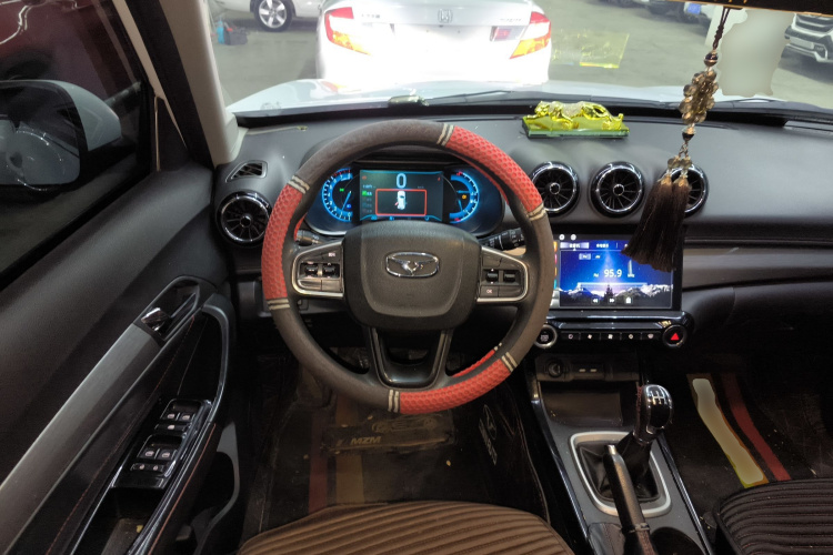 Kaiyi X3 2019 car image #11