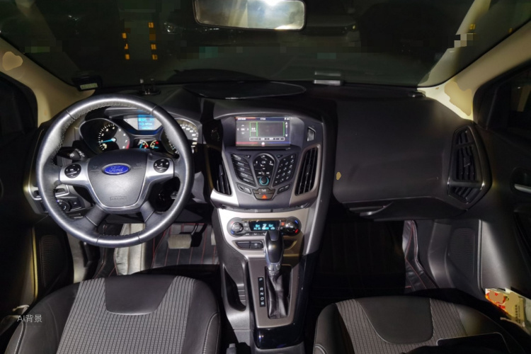 Ford Focus 2014 car image #11