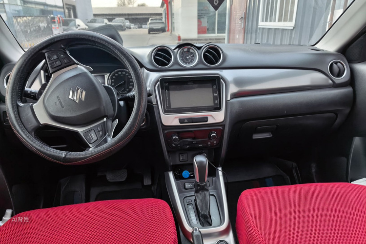 Suzuki Vitara 2016 image de voiture #11