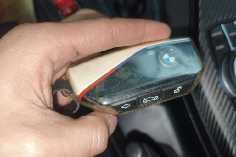 BMW M2 2018 car image #11