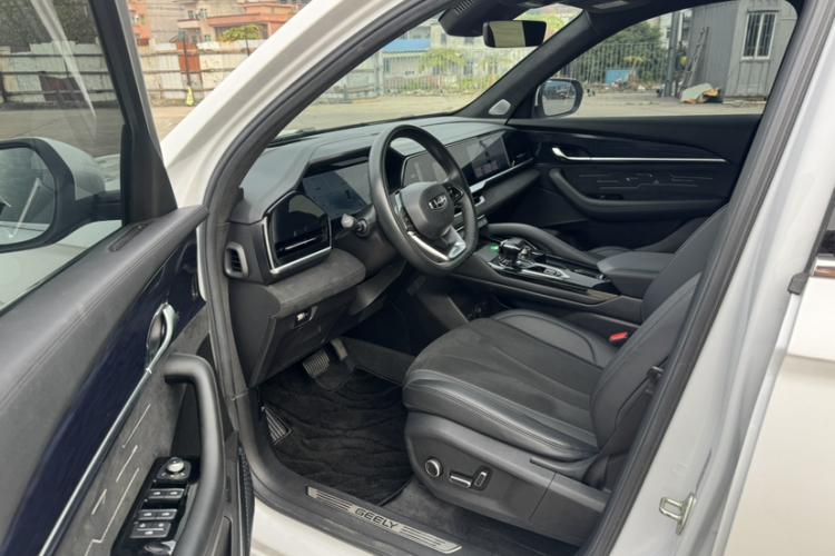 GEELY Monjaro 2023 immagine di auto #11