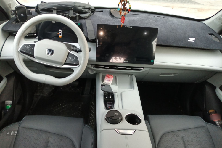 Changan UNI-Z PHEV 2025 car image #11