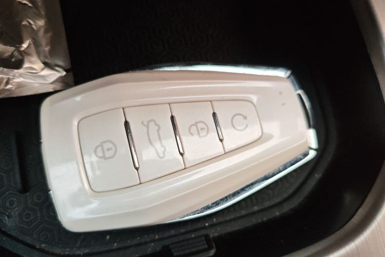 GEELY ICON 2021 #11 GEELY ICON 2021 car image #11