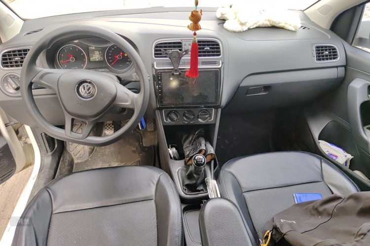 Polo 2015 #11 Polo 2015 car image #11
