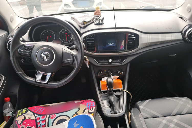 MG 3 2018 car image #11