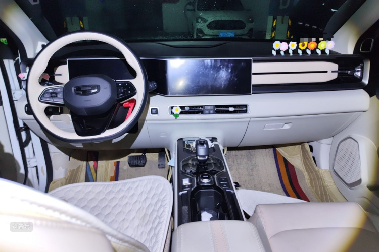 GEELY ICON 2022 car image #11