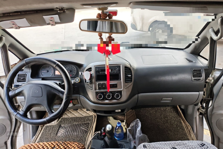 Forthing Lingzhi 2014 #11 Forthing Lingzhi 2014 изображение автомобиля #11