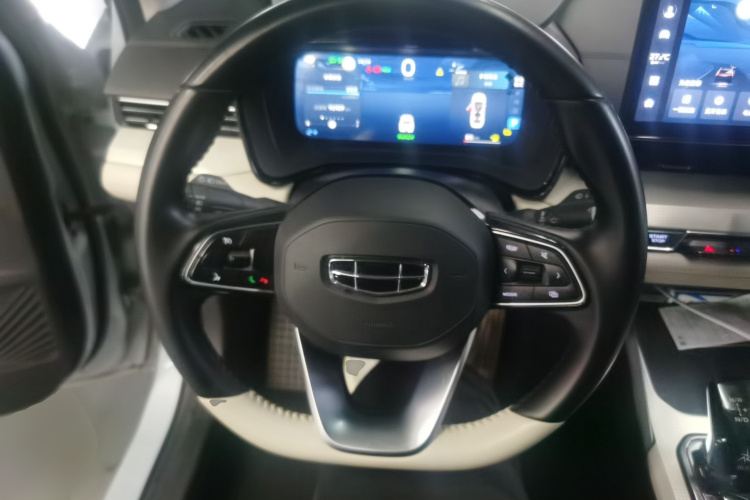 GEELY Emgrand L HiP 2023 #11 GEELY Emgrand L HiP 2023 car image #11