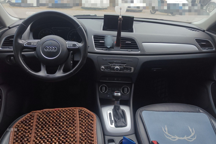 Audi Q3 2017 #11 Audi Q3 2017 car image #11