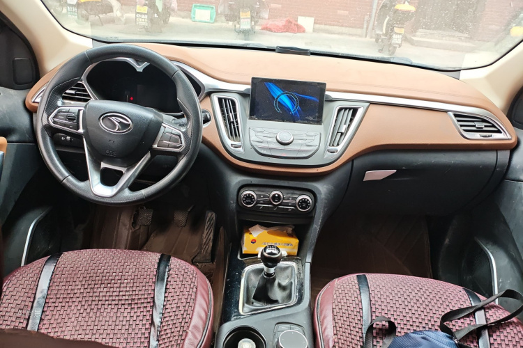 Soueast DX7 2016 #11 Soueast DX7 2016 car image #11