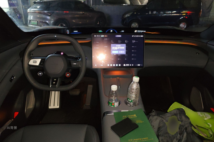 MI YU7 2025 car image #11