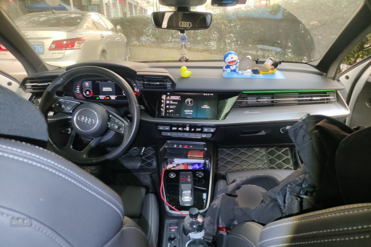 Audi A3 2021 immagine di auto #11