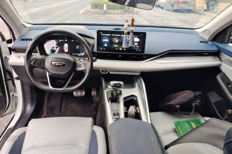 GEELY Preface 2020 car image #11