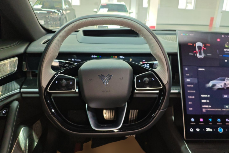 哪吒汽车 哪吒S猎装 2025 汽车图片 #11