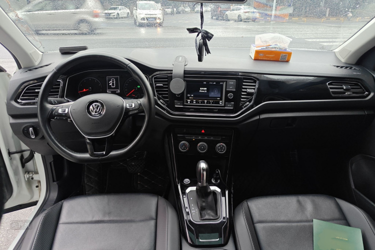 T-Roc 2019 #11 T-Roc 2019 car image #11
