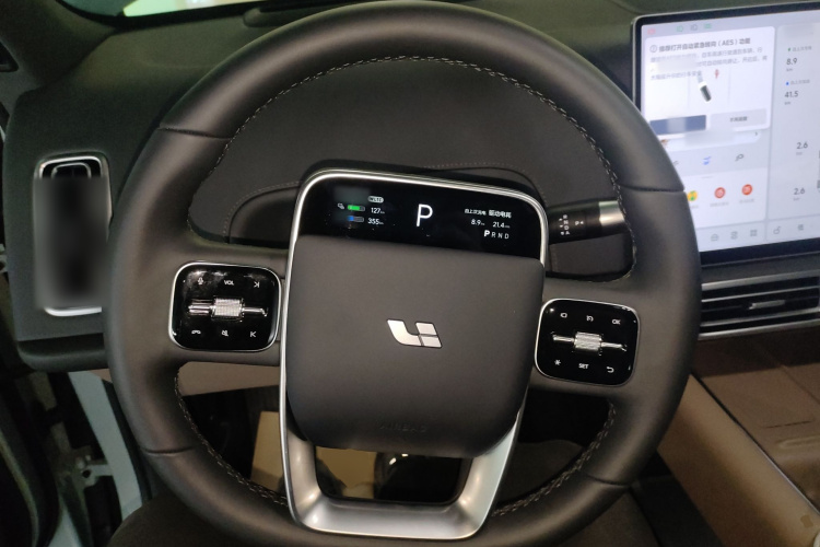 Li L6 2025 imagen de coche #11