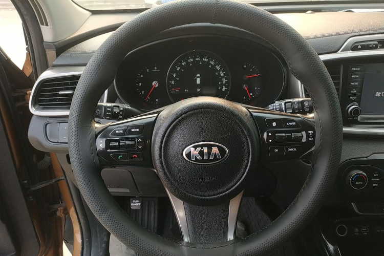 起亚 索兰托 2015 汽车图片 #11