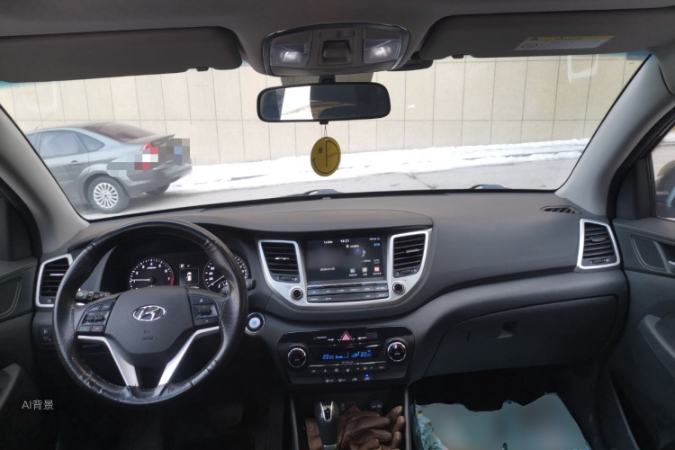 Hyundai Tucson 2017 car image #11