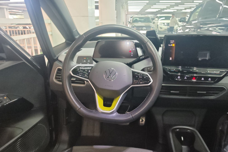 Volkswagen ID.3 2022 immagine di auto #11